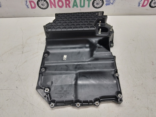 Масляный поддон двигателя 05L103602B VAG