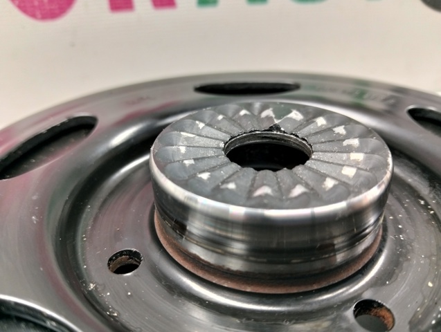 06H105243G Шкив коленвала купить Ирпень