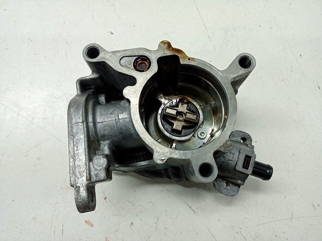 06J145100G VAG Насос вакуумный купить в Киев