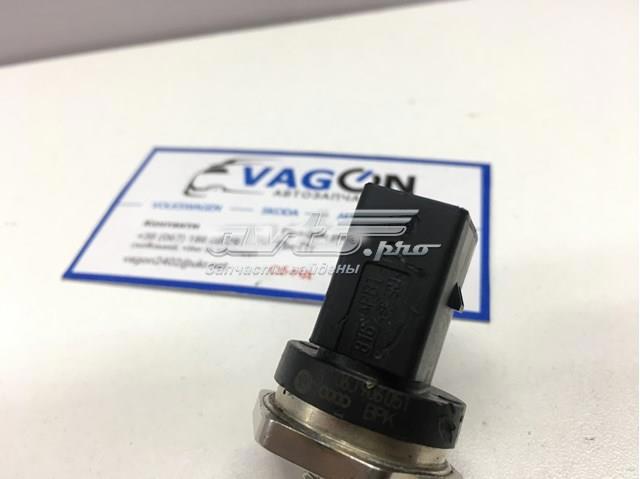 06J906051 VAG Датчик давления топлива купить в Украина