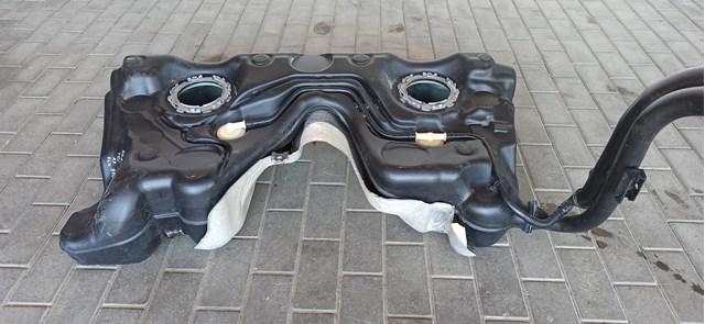 VAG 1K0201022KR Бак топливный в наличии Черкассы