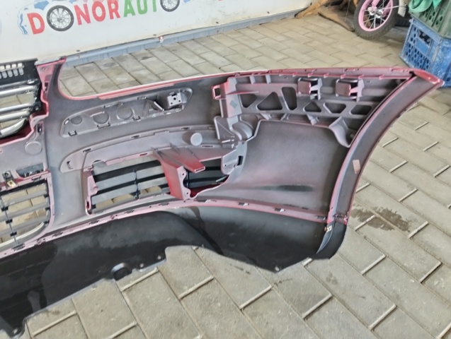 VAG 1K0807221D Передний бампер в наличии Ужгород