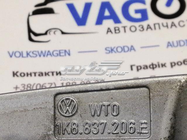 1K8837206E Ручка двери задней наружная правая купить Ирпень