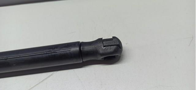 VAG 1T0823359C Амортизатор капота в наличии Винница