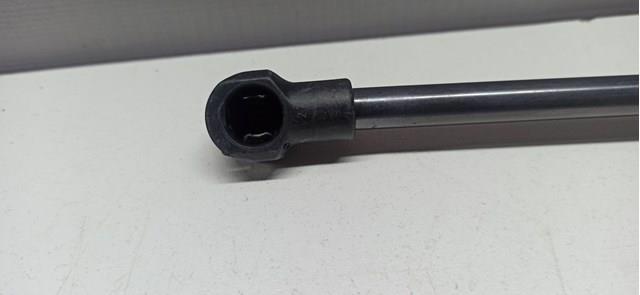 VAG 1T0823359C Амортизатор капота в наличии Ровно