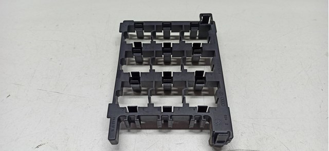 1T1937503A VAG купить в Киев