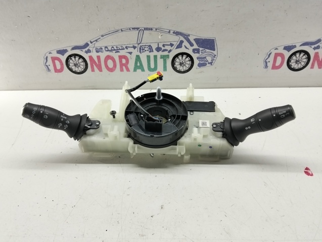 255673247R RENAULT Переключатель подрулевой, в сборе купить в Чернигов