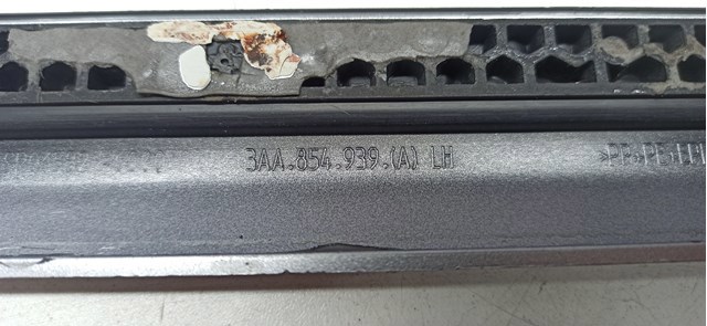 VAG 3AA854939A Молдинг двери передней левой нижний в наличии Харьков