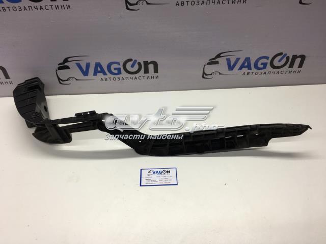 Правый кронштейн крепления бампера заднего 3AE807394 VAG