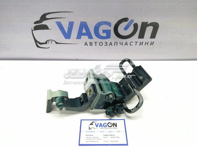 VAG 3B4833412C Петля двери задней правой в наличии Кривой Рог