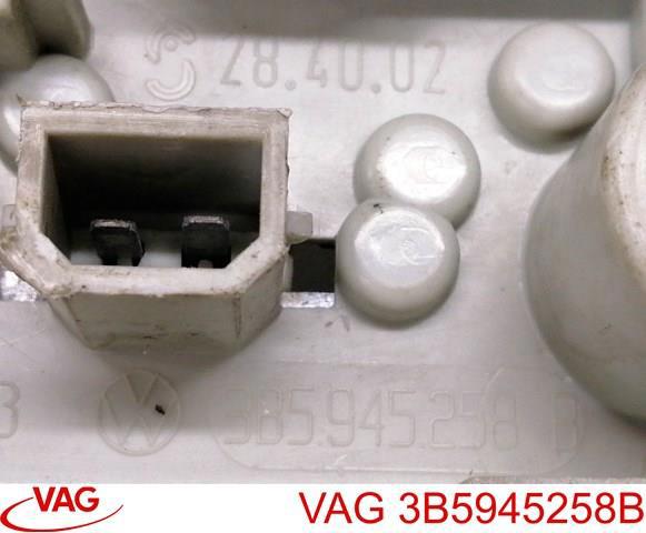 VAG 3B5945258B Плата заднего фонаря контактная в наличии Чернигов