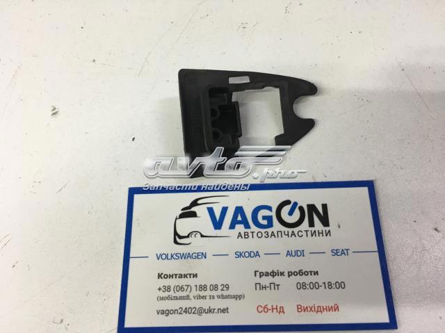 VAG 3C0837209 Держатель наружной ручки двери левых дверей в наличии Черновцы