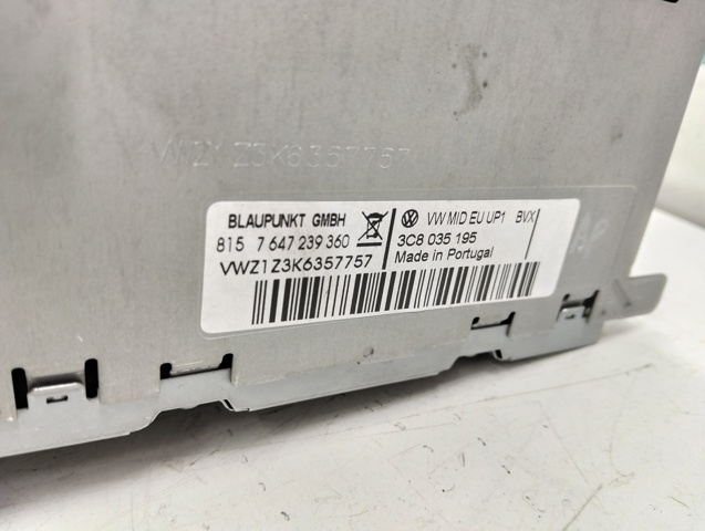 VAG 3C8035195 Магнитола (радио AM/FM) в наличии Днепр