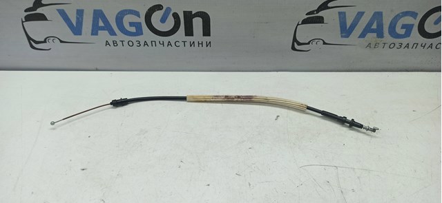 Трос замка двери задней 3C8837017 VAG