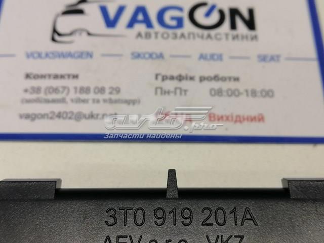 VAG 3T0919201A Часы салонные в наличии Одесса