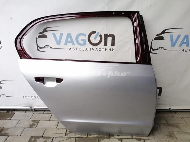 VAG 3T5833052 Дверь задняя правая в наличии Винница