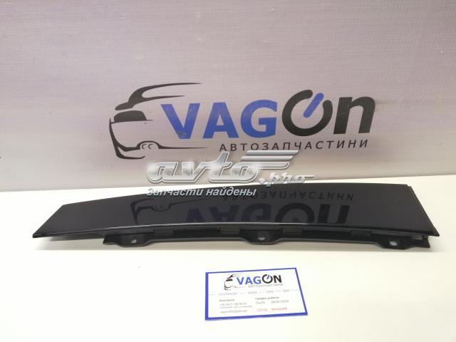 Накладка задней двери, правой, вертикальная 3T5839902A VAG