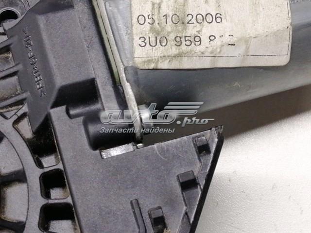 3U0959812 Мотор стеклоподъемника двери задней правой купить Днепр