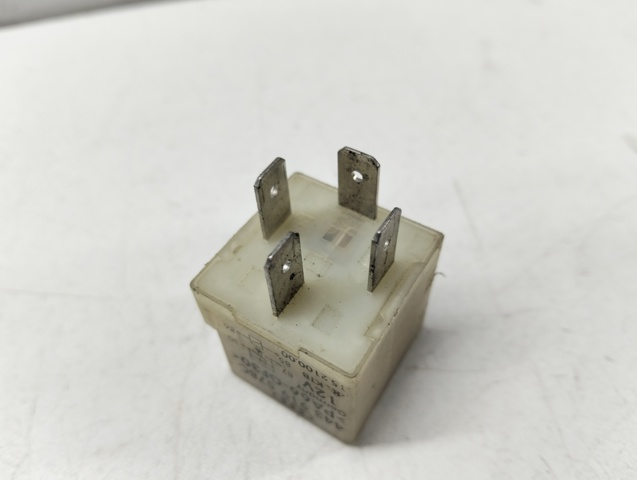 VAG 443919578C Реле кондиционера в наличии Ровно