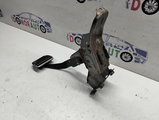NISSAN 465011CA0C Педаль тормоза в наличии Чернигов