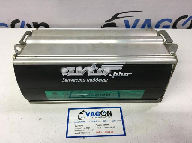 Подушка безопасности боковая 4B1880204D VAG