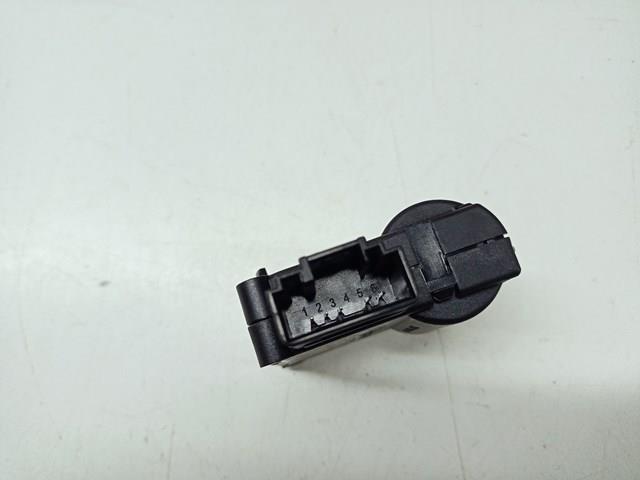 4F0820511B Привод заслонки печки купить Сумы