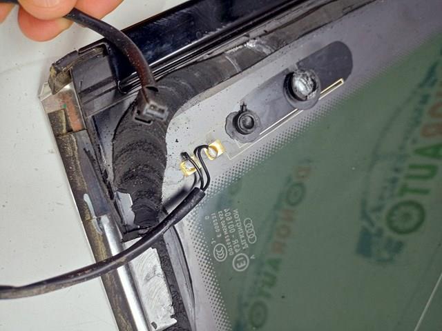 VAG 4L0845300NVB Стекло кузова (багажного отсека) правое в наличии Житомир