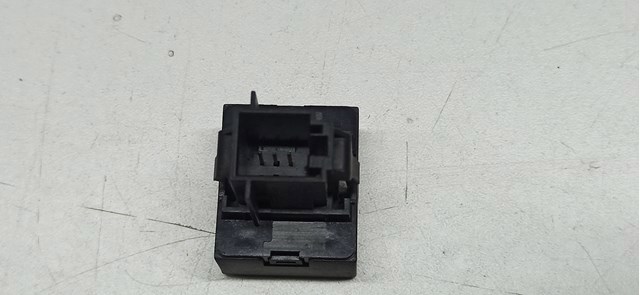 5L0919235A купить Сумы