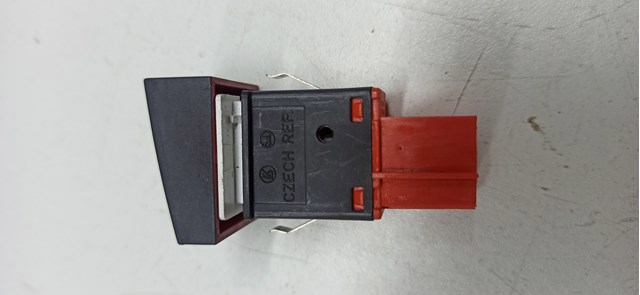 5L0953235RBE Кнопка включения аварийного сигнала купить Каменское