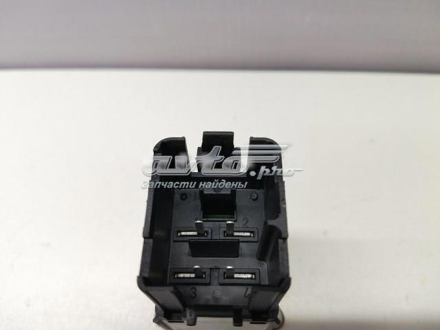 VAG 5M0953509A Кнопка аварийки в наличии Черновцы
