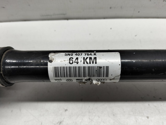 VAG 5N0407764K Правая полуось в наличии Черновцы