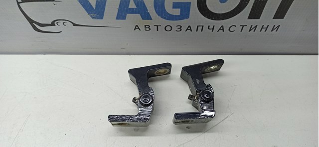 5N0831402 VAG Петля двери передней правой купить в Черкассы