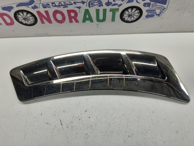 NISSAN 638241CA0A Накладка крыла переднего правого в наличии Киев