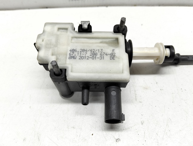 67117200674 BMW Мотор-привод открытия лючка бака купить в Запорожье