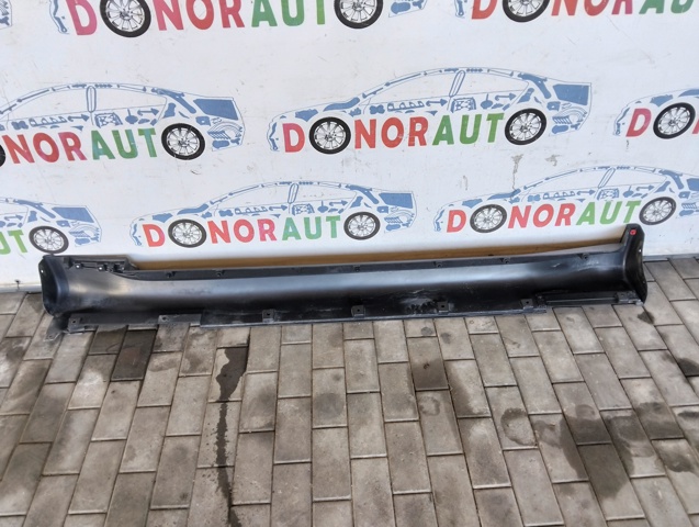 NISSAN 768501CA0A в наличии Полтава