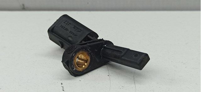 Передний левый датчик абс 7H0927803 VAG
