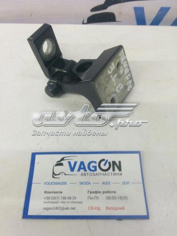 7L0833401A VAG Петля двери задней левой купить в Кривой Рог