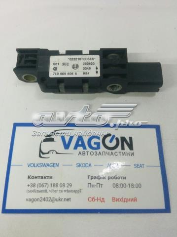 Датчик Эйрбэг передний 7L0909606A VAG