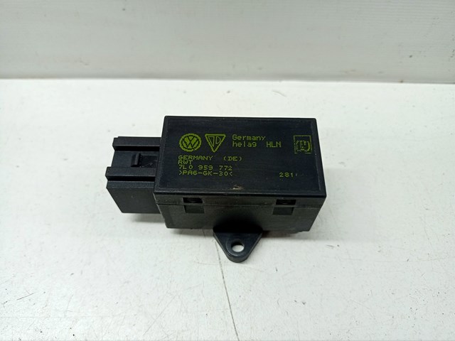 Реле подогрева сидения 7L0959772 VAG