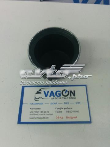 7L6864897 VAG купить в Киев