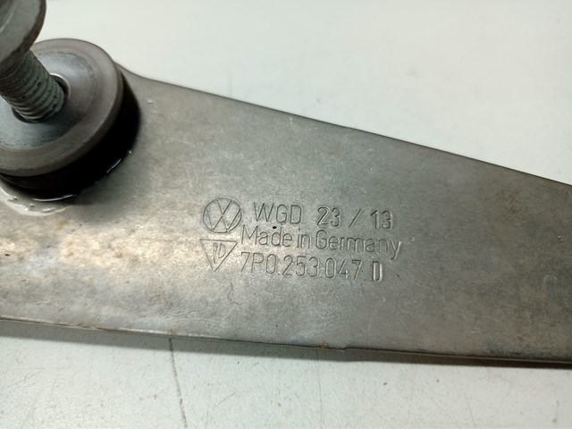 7P0253047D купить Украина