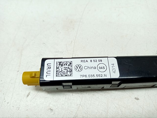 VAG 7P6035552N Усилитель сигнала антенны в наличии Каменское