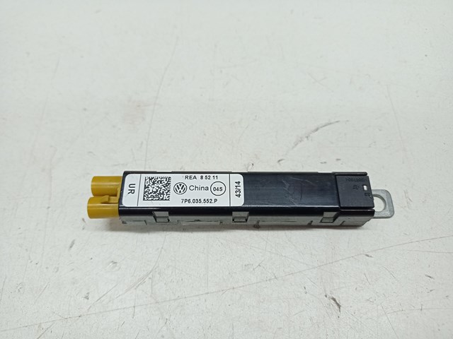 Усилитель сигнала антенны 7P6035552P VAG