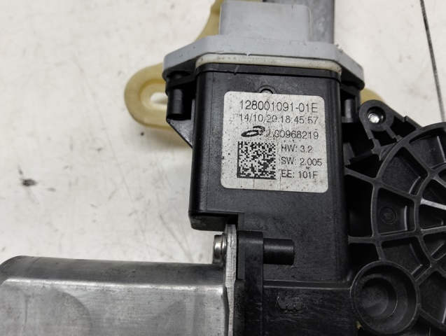 807215899R Механизм стеклоподъемника двери передней левой купить Житомир