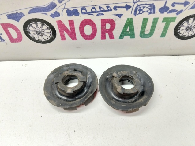 Проставка пружины задней верхняя 8200218906 RENAULT
