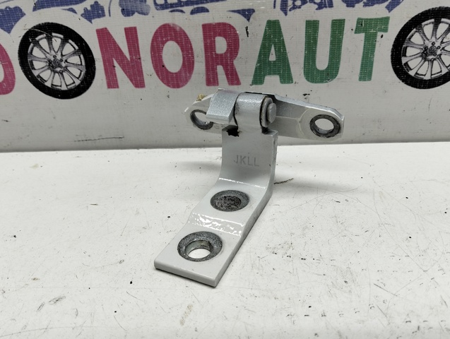 824211CA0A NISSAN Петля двери задней левой купить в Ирпень