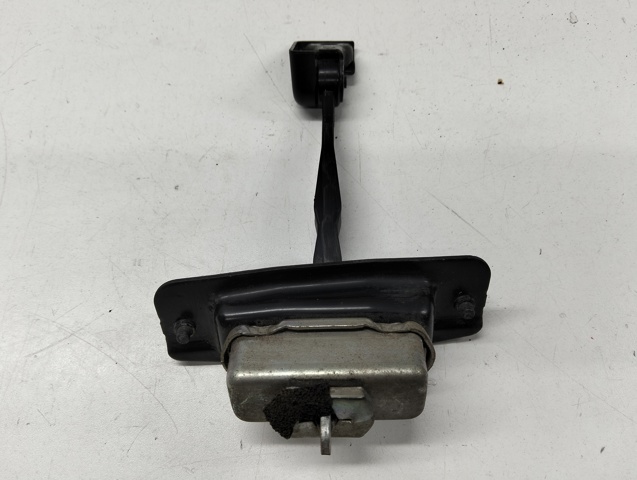 NISSAN 824301CA0A Ограничитель задней двери в наличии Запорожье