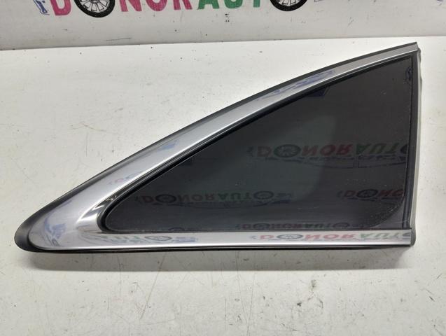 833001CA0A Стекло кузова (багажного отсека) правое купить Тернополь