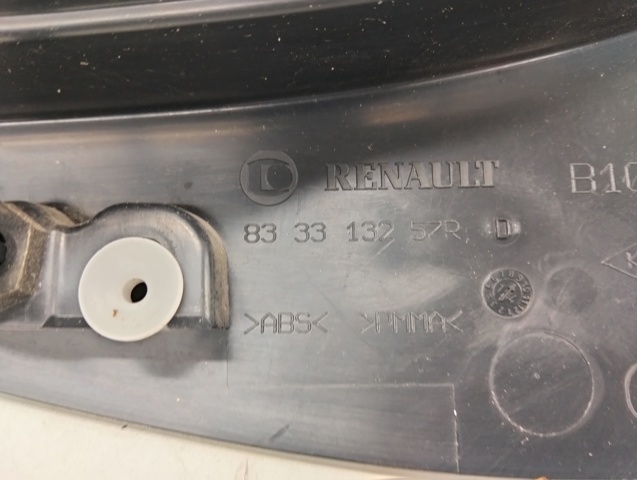 833313257R RENAULT Молдинг крыла заднего левого купить в Киев