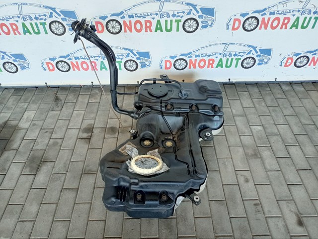 Танк топливный Audi A4 B8